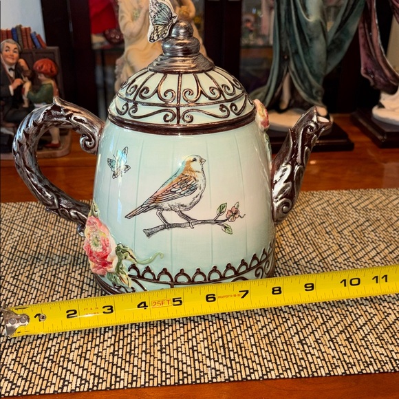 Fitz and Floyd Vintage Floral Teapot with Bird Design - Picture 10 of 14